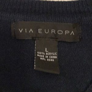 Via Europa Sweaters - Via Europa Large, Navy V-Neck Sweater Via Europa Sweaters - Via Europa Large, Navy V-Neck Sweater